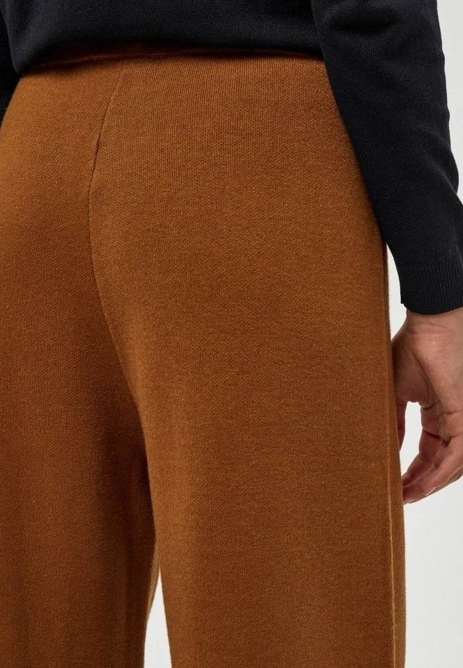 PEPPERCORN Femme ROSALIA Pantalon Classique Monks Robe 4 PEPPERCORN Femme ROSALIA Pantalon Classique Monks Robe – Image 4