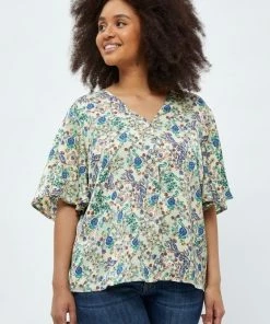 PEPPERCORN ELYSE V NECK CURVE Blouse Nebulas Blue Pr Femme