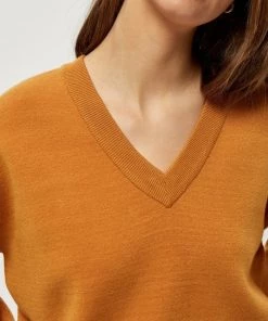 PEPPERCORN LIA Pullover Spruce Yellow Femme 7 PEPPERCORN LIA Pullover Spruce Yellow Femme -Promos PEPPERCORN Magasin 0e058238aa5d47d58ef4e678e6a2b7c7
