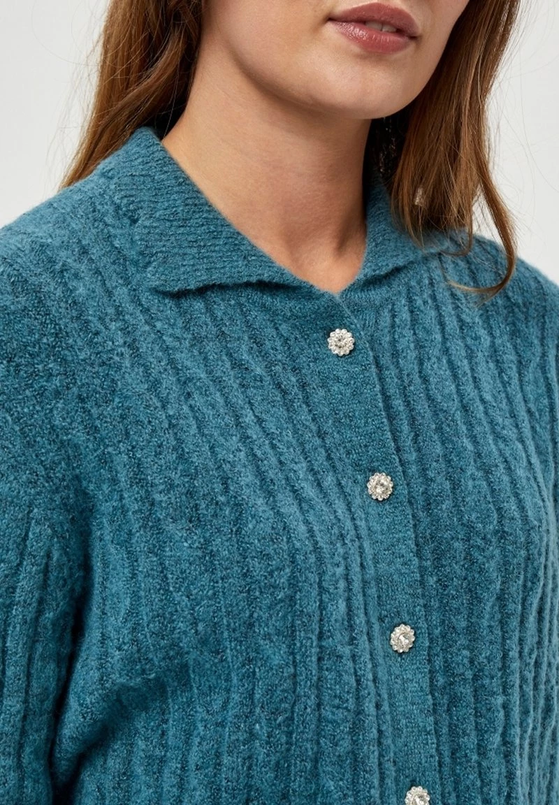 PEPPERCORN SCARLET Gilet Storm Blue Femme 4 PEPPERCORN SCARLET Gilet Storm Blue Femme – Image 4