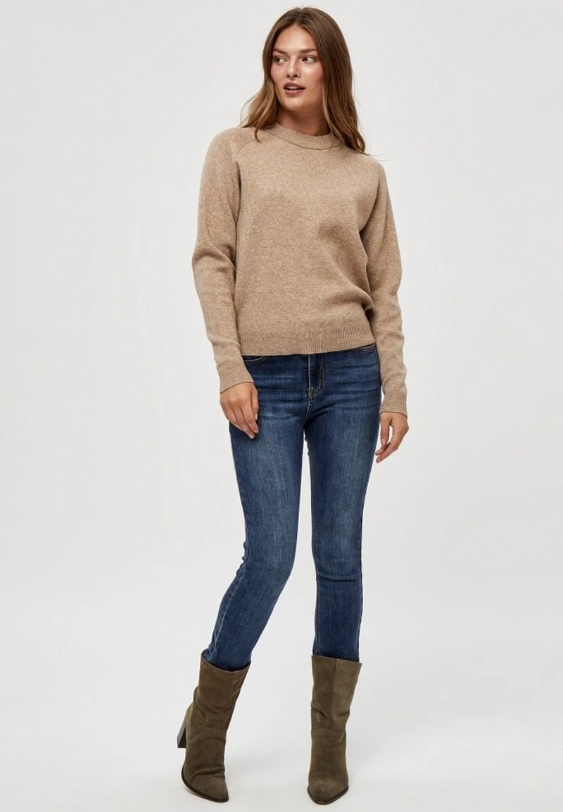 PEPPERCORN ROSALIA Pullover Warm Sand Melange Femme 2 PEPPERCORN ROSALIA Pullover Warm Sand Melange Femme – Image 2