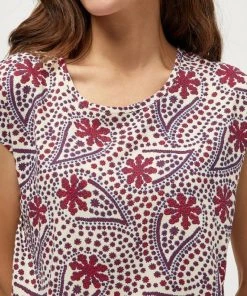 PEPPERCORN Femme ELLERY T Shirt Imprimé True Red Pr -Promos PEPPERCORN Magasin 125c5098fa5943dda48b760ea1a00980