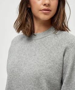 PEPPERCORN Femme ROSALIA Pullover Light Grey Mel 8 PEPPERCORN Femme ROSALIA Pullover Light Grey Mel -Promos PEPPERCORN Magasin 12fcfc3b370a4f8795f516f2b7a538fe