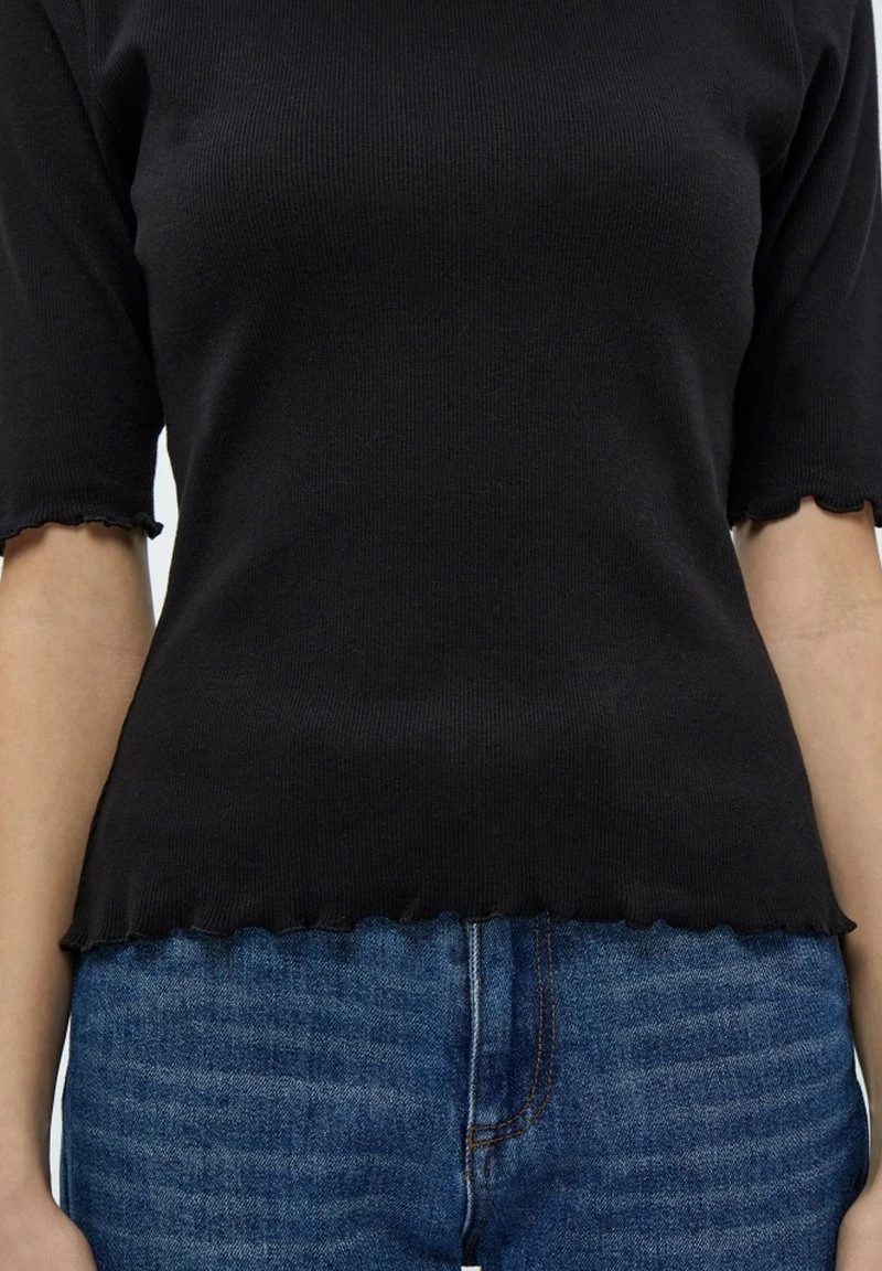 PEPPERCORN Femme BABYLOCK T Shirt Basique Black 4 PEPPERCORN Femme BABYLOCK T Shirt Basique Black – Image 4