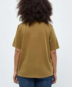 PEPPERCORN PHILINA CURVE T Shirt Basique Ermine Brown Femme 6 PEPPERCORN PHILINA CURVE T Shirt Basique Ermine Brown Femme -Promos PEPPERCORN Magasin 18509cf7a83f42da94218b7fb20deb9e