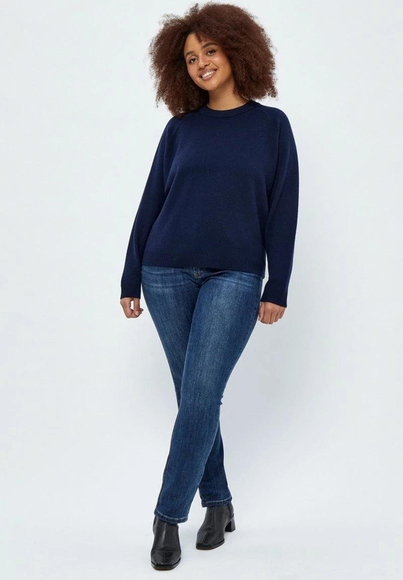 PEPPERCORN ROSALIA Pullover Black Iris Femme 2 PEPPERCORN ROSALIA Pullover Black Iris Femme – Image 2