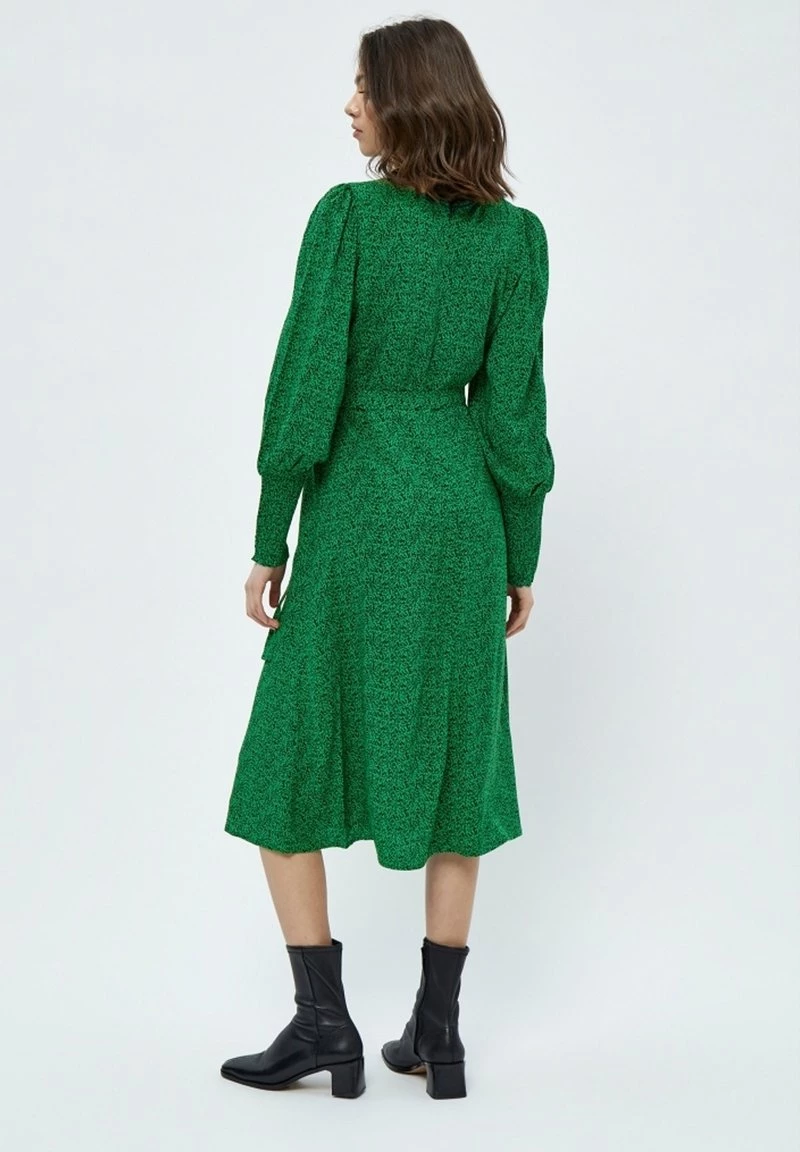 PEPPERCORN JULIANNA Robe De Jour Apple Green Print Femme 2 PEPPERCORN JULIANNA Robe De Jour Apple Green Print Femme – Image 2