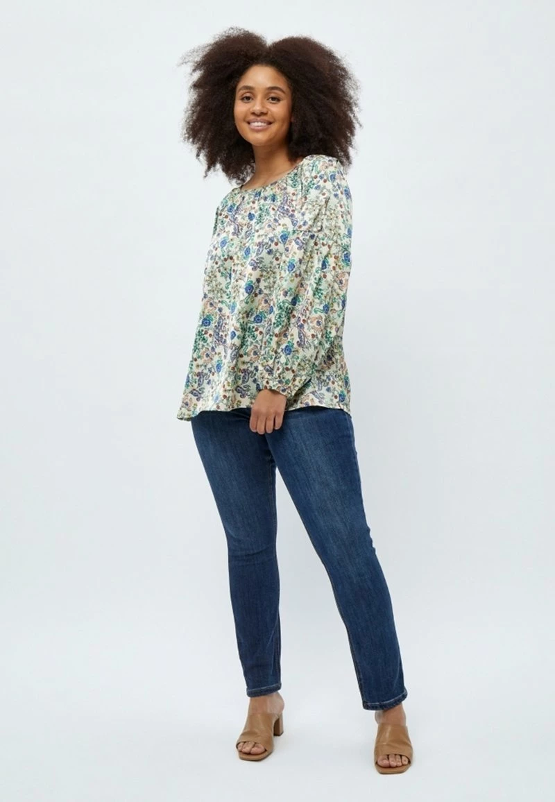 PEPPERCORN Femme Blouse Nebulas Blue Pr 2 PEPPERCORN Femme Blouse Nebulas Blue Pr – Image 2