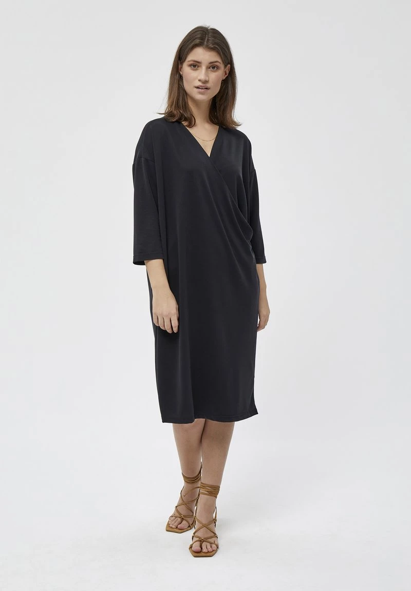 PEPPERCORN REETA Robe De Jour Black Femme 2 PEPPERCORN REETA Robe De Jour Black Femme – Image 2