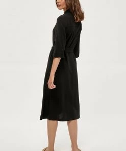 PEPPERCORN Femme DJANET Robe Chemise Black -Promos PEPPERCORN Magasin 2dbf9bd5065840cd999f79d22be813d5