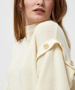 PEPPERCORN Femme Pullover Seedpearl Cream -Promos PEPPERCORN Magasin 3109c3e504874115badd8f0b303cce00