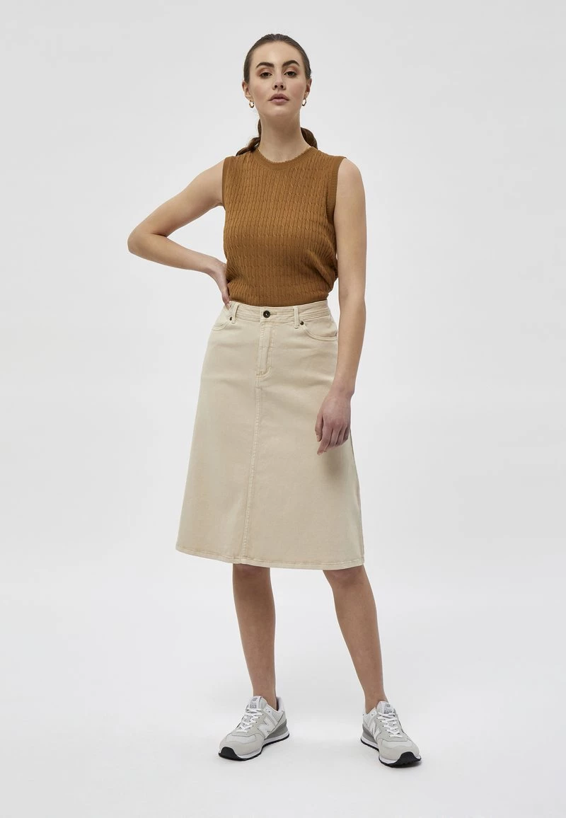 PEPPERCORN TANA Débardeur Medal Bronze Femme 2 PEPPERCORN TANA Débardeur Medal Bronze Femme – Image 2