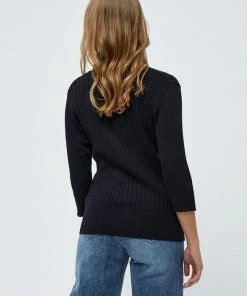 PEPPERCORN TANA Gilet Black Femme -Promos PEPPERCORN Magasin 37db6311836c4065b41cb1e891f45813