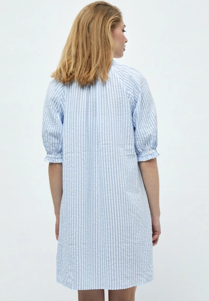 PEPPERCORN Femme ELAINE Robe De Jour Skyway Blue Striped 3 PEPPERCORN Femme ELAINE Robe De Jour Skyway Blue Striped – Image 3