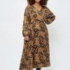 PEPPERCORN Robe Longue Bran Brown Femme