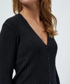 PEPPERCORN TANA Gilet Black Femme -Promos PEPPERCORN Magasin 3b8ab05a5c584e01bfc8a33bb8e54b31