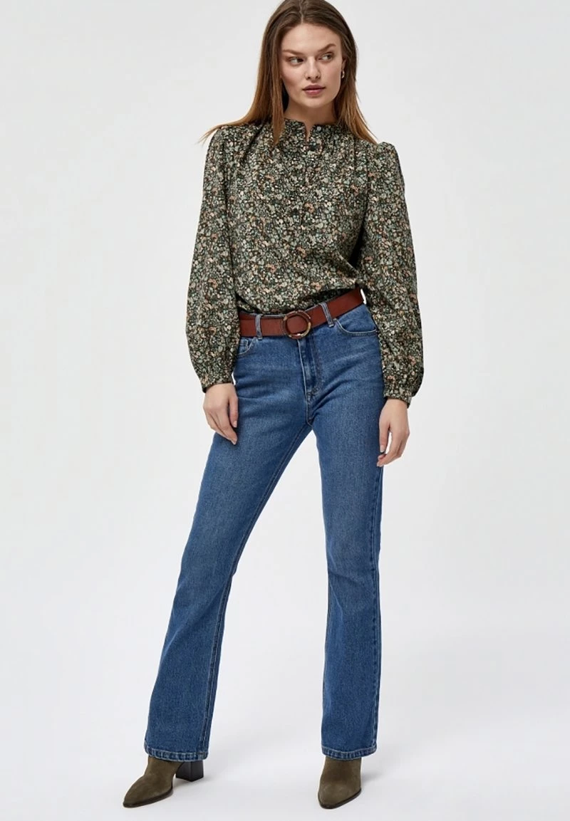 PEPPERCORN ANASTASIA LISSI Blouse Duffel Bag Green Pr Femme 2 PEPPERCORN ANASTASIA LISSI Blouse Duffel Bag Green Pr Femme – Image 2