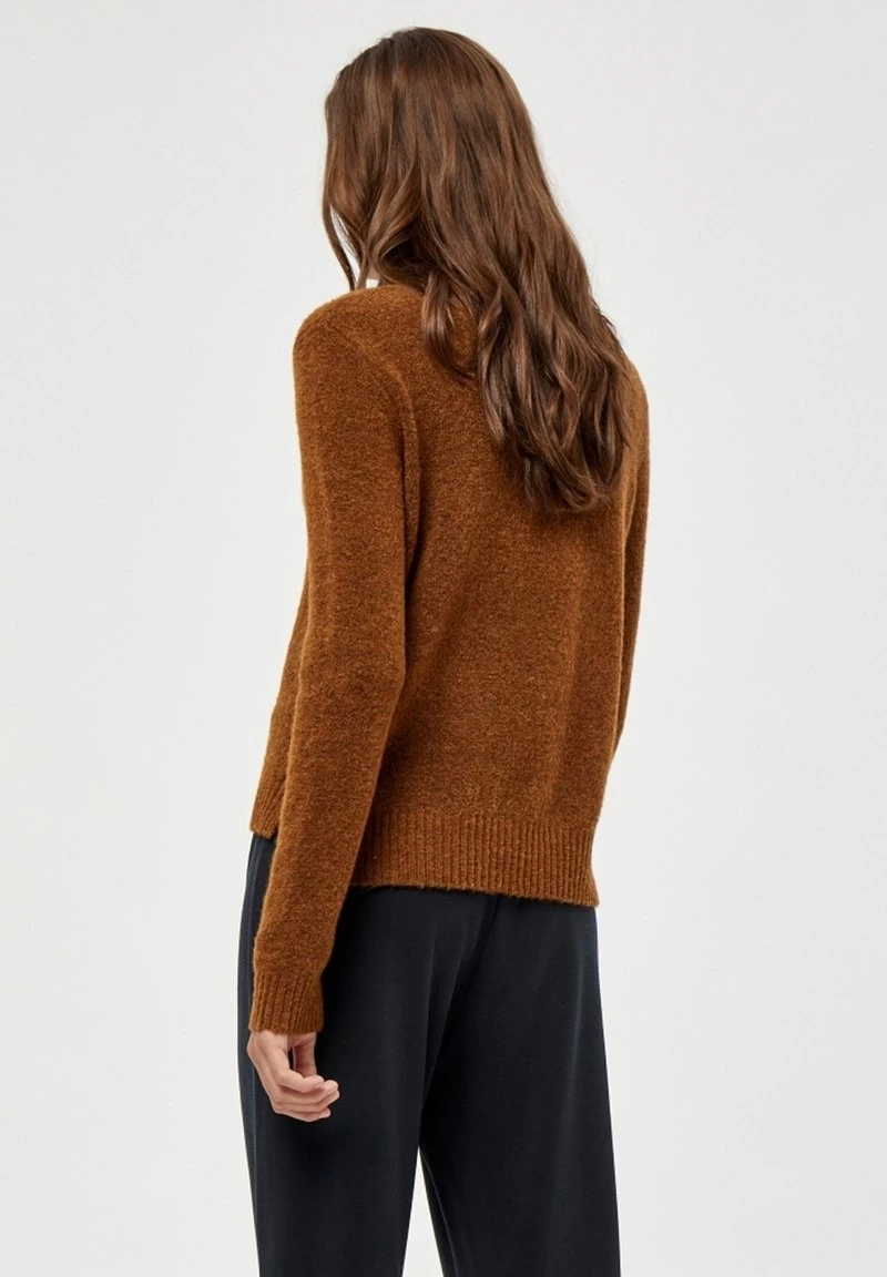 PEPPERCORN SCARLET Pullover Monks Robe Melange Femme 3 PEPPERCORN SCARLET Pullover Monks Robe Melange Femme – Image 3