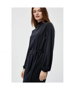 PEPPERCORN Femme Robe En Jersey Black 10 PEPPERCORN Femme Robe En Jersey Black -Promos PEPPERCORN Magasin 4a8f5ff38826441cbe8617914849f7a4