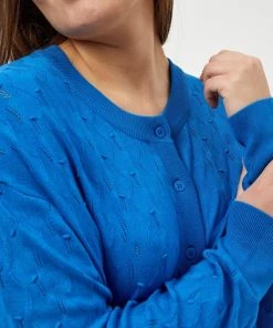 PEPPERCORN TANA CURVE Gilet Daphne Blue Femme -Promos PEPPERCORN Magasin 4d5c6a034dd4476fb01e0c7baabc1a1c