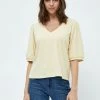 PEPPERCORN V NECK T Shirt Basique Almond Milk Femme