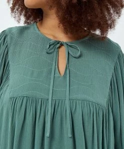 PEPPERCORN Femme DANEA CURVE Blouse Arctic Blue 7 PEPPERCORN Femme DANEA CURVE Blouse Arctic Blue -Promos PEPPERCORN Magasin 50d391495f614eb2a9b549067e035fbf