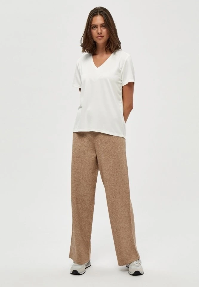 PEPPERCORN ROSALIA Pantalon Classique Warm Sand Femme 2 PEPPERCORN ROSALIA Pantalon Classique Warm Sand Femme – Image 2