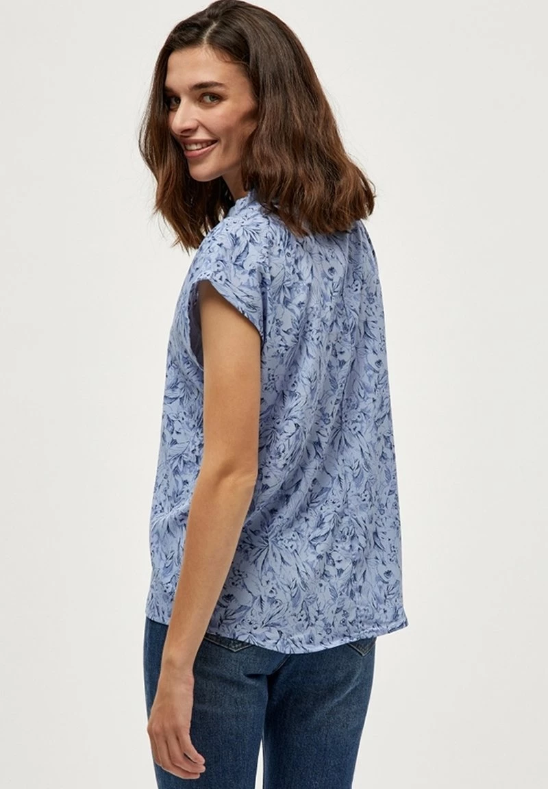 PEPPERCORN ELIES Blouse Skyway Blue Print Femme 3 PEPPERCORN ELIES Blouse Skyway Blue Print Femme – Image 3