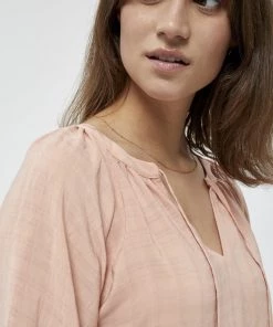 PEPPERCORN Blouse Peach Nougat Femme 8 PEPPERCORN Blouse Peach Nougat Femme -Promos PEPPERCORN Magasin 5f3bfe47ff7943339a1976294fd2aa38