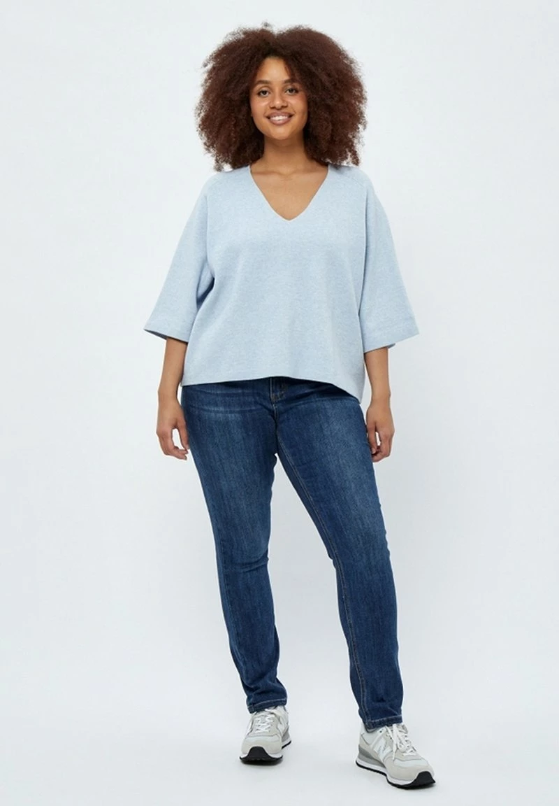 PEPPERCORN ROSALIA 3 4 SLEEVE CURVE Pullover Skyway Blue Melange Femme 2 PEPPERCORN ROSALIA 3 4 SLEEVE CURVE Pullover Skyway Blue Melange Femme – Image 2