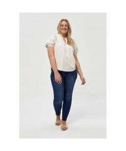 PEPPERCORN Femme EMALA Blouse Almond Milk Striped -Promos PEPPERCORN Magasin 698f697004eb4e55a152cba33d3b180e