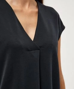 PEPPERCORN LANA TEE T Shirt Basique Black Femme -Promos PEPPERCORN Magasin 6ccd036f73e34824a9877d47487dd3b9