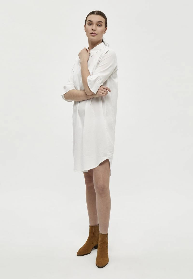 PEPPERCORN Femme RAMIS Robe Chemise White 2 PEPPERCORN Femme RAMIS Robe Chemise White – Image 2