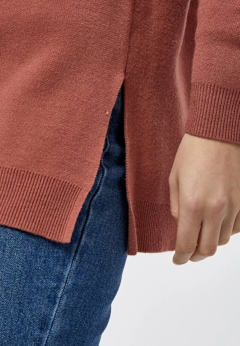 PEPPERCORN ROSALIA Pullover Cedar Wood Femme 4 PEPPERCORN ROSALIA Pullover Cedar Wood Femme – Image 4