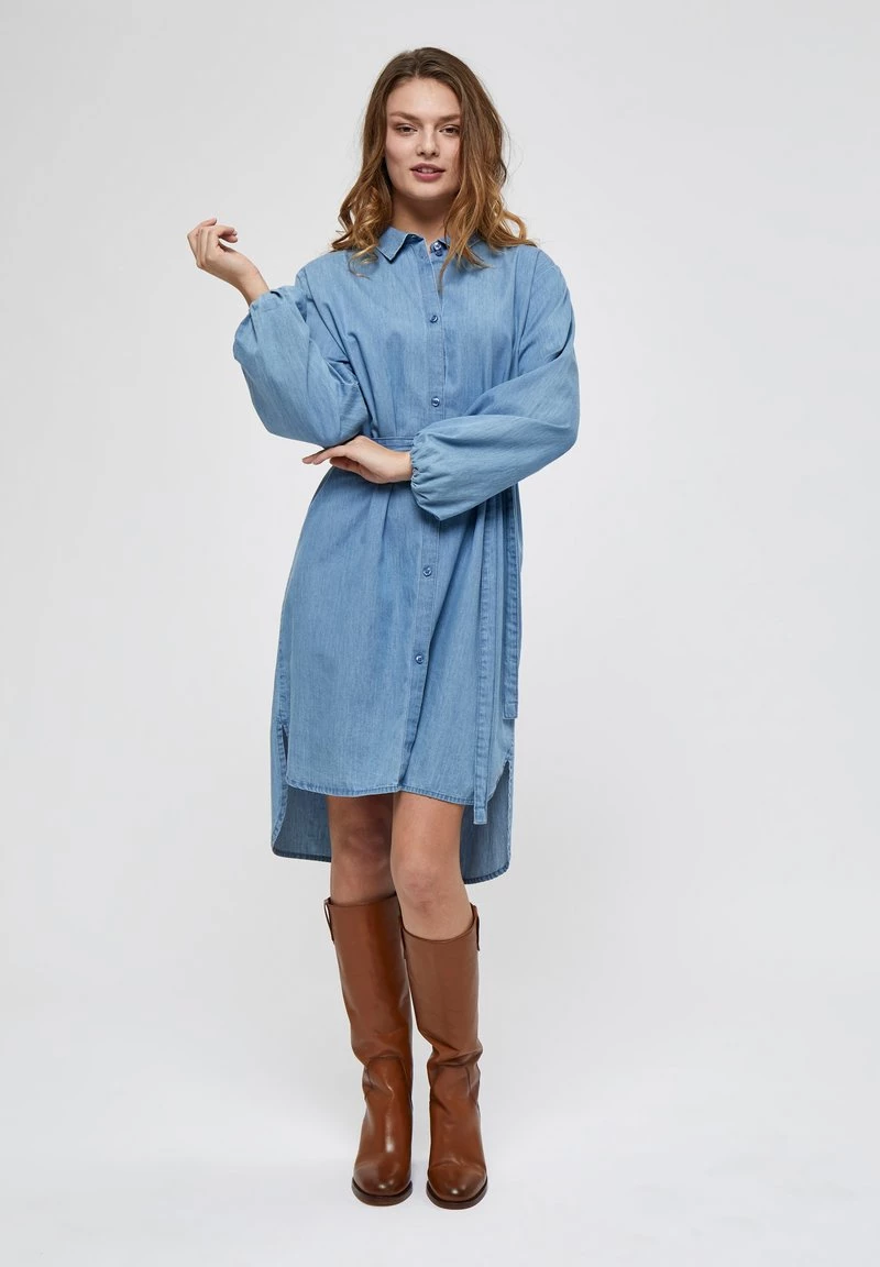 PEPPERCORN NORE Robe En Jean Light Blue Wash Femme 2 PEPPERCORN NORE Robe En Jean Light Blue Wash Femme – Image 2
