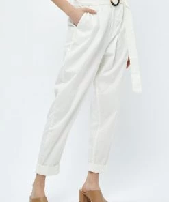 PEPPERCORN DALINA Chino Cloud Dancer Femme