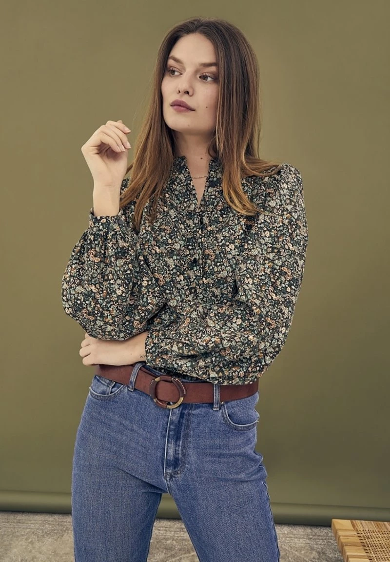 PEPPERCORN ANASTASIA LISSI Blouse Duffel Bag Green Pr Femme 5 PEPPERCORN ANASTASIA LISSI Blouse Duffel Bag Green Pr Femme – Image 5