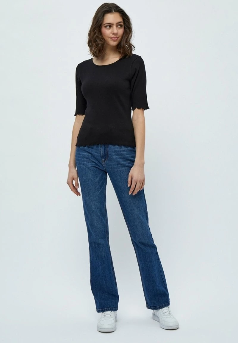 PEPPERCORN Femme BABYLOCK T Shirt Basique Black 2 PEPPERCORN Femme BABYLOCK T Shirt Basique Black – Image 2