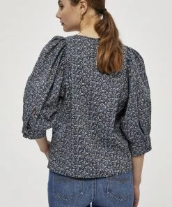 PEPPERCORN Blouse Blue Femme 7 PEPPERCORN Blouse Blue Femme -Promos PEPPERCORN Magasin 8419e6b063c743fbab5a2d6a9e0e23eb