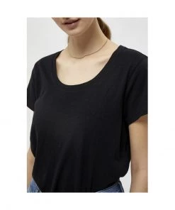 PEPPERCORN MICHELLE TEE T Shirt Basique Black Femme 9 PEPPERCORN MICHELLE TEE T Shirt Basique Black Femme -Promos PEPPERCORN Magasin 8be6a3f1bb634ccfa7b8d527c27dbfdf
