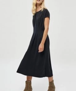 PEPPERCORN Femme LENORA Robe De Jour Black 6 PEPPERCORN Femme LENORA Robe De Jour Black -Promos PEPPERCORN Magasin 9059ee1707404cf698f7615a42dfdb68