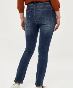 PEPPERCORN Femme SIBBIR Jean Slim Dark Blue -Promos PEPPERCORN Magasin 91ec8f6cb40d48aba46970375aaccdbc