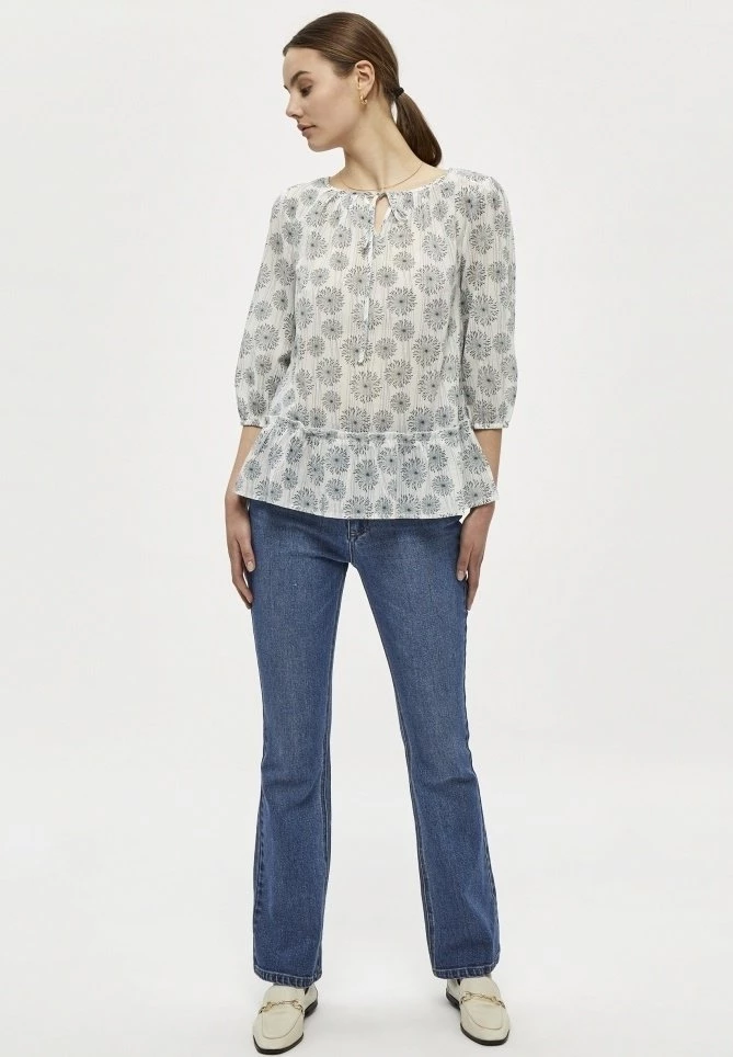 PEPPERCORN Femme Blouse Covert Green 2 PEPPERCORN Femme Blouse Covert Green – Image 2