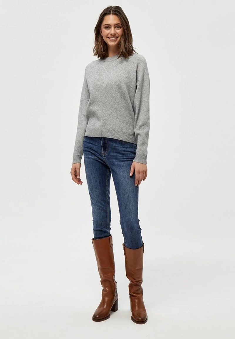 PEPPERCORN Femme ROSALIA Pullover Light Grey Mel 2 PEPPERCORN Femme ROSALIA Pullover Light Grey Mel – Image 2