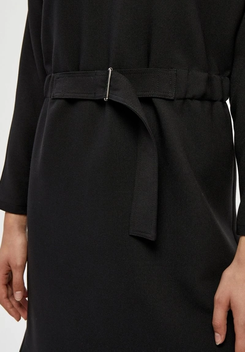 PEPPERCORN Femme Robe De Jour Black 4 PEPPERCORN Femme Robe De Jour Black – Image 4