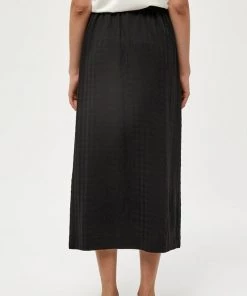 PEPPERCORN Femme DELARAY Jupe Trapèze Black -Promos PEPPERCORN Magasin a7171ff334804307b4299b7d3318cad6