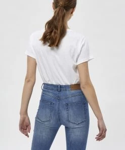 PEPPERCORN Femme MICHELLE TEE T Shirt Basique White -Promos PEPPERCORN Magasin ae9aa4ee7e6a46e19d7512f686d0dce8