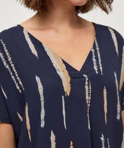 PEPPERCORN Femme ELARA T Shirt Imprimé D Blue P 8 PEPPERCORN Femme ELARA T Shirt Imprimé D Blue P -Promos PEPPERCORN Magasin b27d89f5c1dc47cd80b86a46ddf9355e