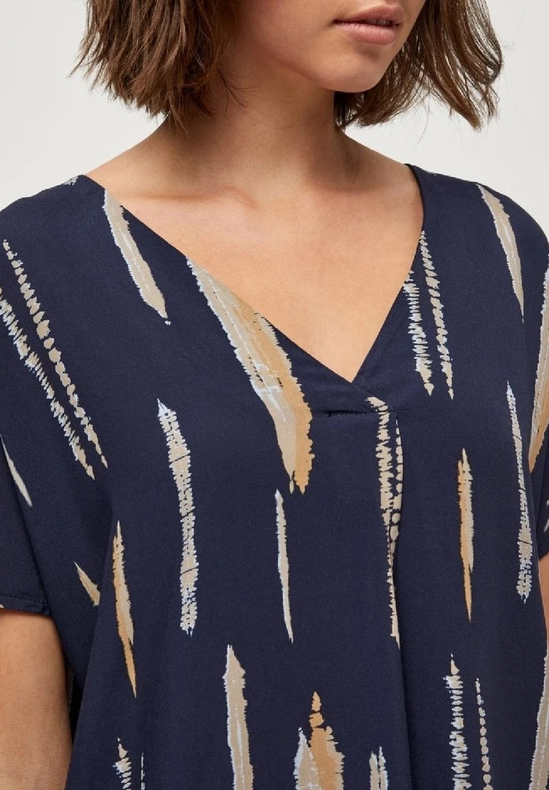 PEPPERCORN Femme ELARA T Shirt Imprimé D Blue P 4 PEPPERCORN Femme ELARA T Shirt Imprimé D Blue P – Image 4