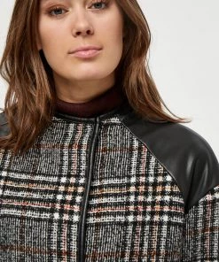 PEPPERCORN Femme JUNE Manteau Classique Checked 6 PEPPERCORN Femme JUNE Manteau Classique Checked -Promos PEPPERCORN Magasin b4b009c22b7140a493bd5c47ff72d7f4